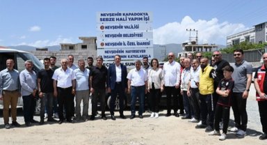 Nevşehir Hatay'a sebze hali yaptırıyor