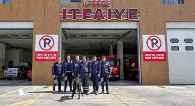 Nevşehir itfaiyesi kurtardıkları sokak köpeğini sahiplendi