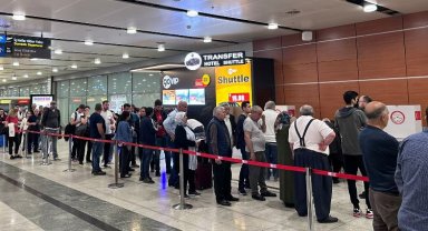 Sabiha Gökçen'de oy kullanma işlemi sürüyor