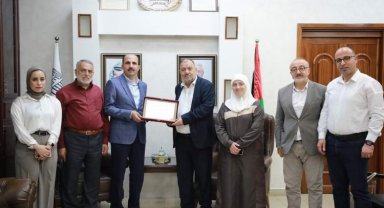 Filistinli ailenin evini Konya inşa edecek