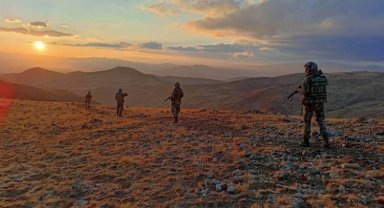 Hudutta 4'ü terörist 5 kişi yakalandı