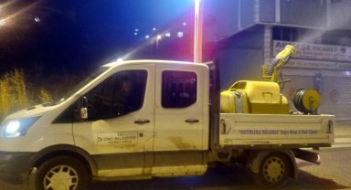 İzmit sokakları gece gündüz ilaçlanıyor