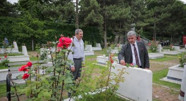 Kütahya hava şehitlerini andı