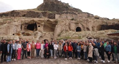 NERO üyesi rehberlerden Kayaşehir ve Meryem Ana turu