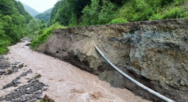 Sakarya yağışlarda hasar gören o yol için seferber oldu