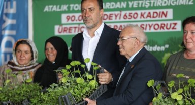 Silivri atalık tohumlardan yetiştirilen binlerce fide dağıttı
