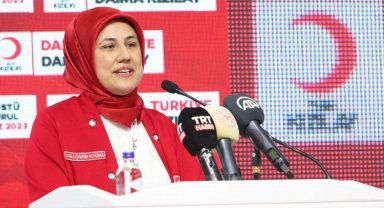 155 yıllık Kızılay'a ilk kadın başkan oldu