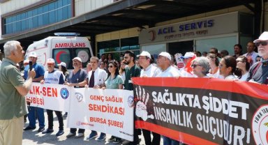 Bursa'da sağlık çalışanlarından şiddete isyan!