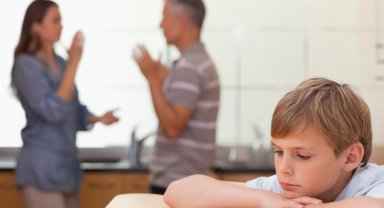 Çocukların cinsellik sorularına ebeveynler nasıl davranmalı?