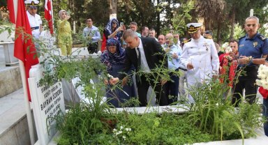 Gölcük'te şehitler dualarla anıldı