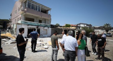 İzmir Narlıdere'de imara aykırı yapılarla mücadeleye devam