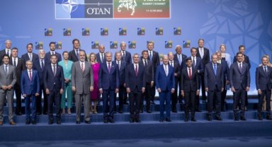 Liderler zirvede 'aile fotoğrafı' verdi