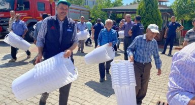 Manisa'dan üreticiye 100 bin sepet desteği