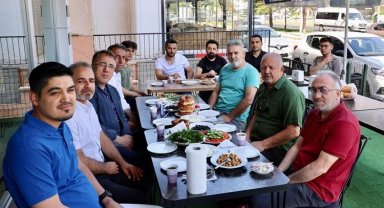 Mehmet Savran Nevşehirli esnafla buluştu