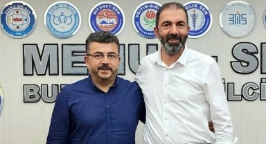Memur-Sen Bursa'da bayrak 'Acar'da
