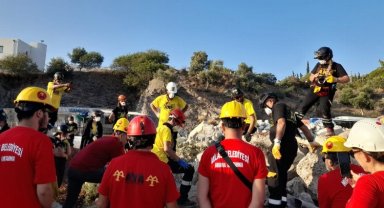 Muğla Milas'ta arama kurtarma eğitimlerine devam