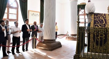 Şehit Padişah Bursa'daki kabri başında anıldı