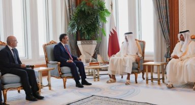 Yılmaz ve Şimşek 'Katar'da... Görüşmeler verimli