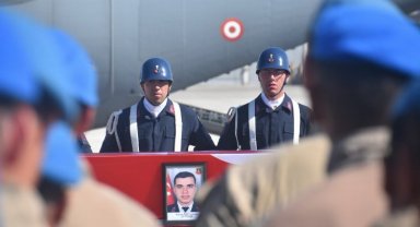Şehit Uzman Çavuş Van'dan memleketine uğurlandı
