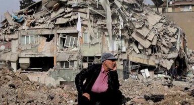 AFAD görevlisi 'çocuğum uyuyor' diyen depremzedeyi azarladı