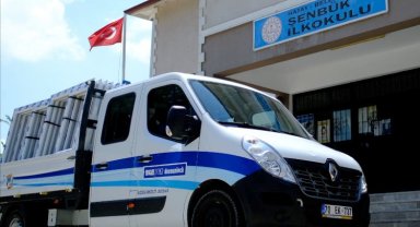 Afet bölgesindeki 100 okulun penceresi yenileniyor