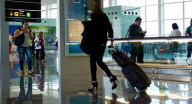 Amerikalı üniversiteliye Dubai'de 'dokunma' cezası!