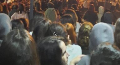 Antalya'da yurtlarda Zeren Ertaş protestosu