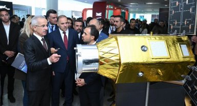 Bakan Uraloğlu: Dünyada 'söz' için uzayda da 'iz' olacağız