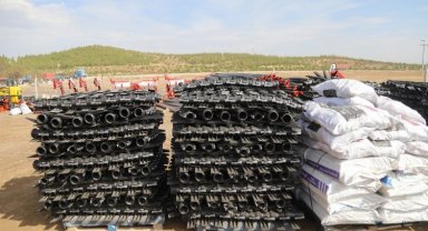 Gaziantep'te depremzede çiftçilere sulama sistemi desteği