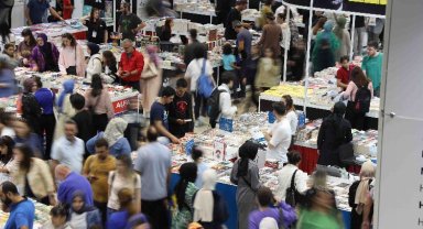 Kocaeli Kitap Fuarı tüm zamanların rekorunu kırdı... İşte yeni rekor: 988 bin 444 ziyaretçi