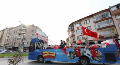 Kültür Sanat Otobüsü İnegöl'de Cumhuriyet turunda