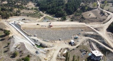 Kütahya Pazarla Sofular Göleti'nde çalışmalar sürüyor