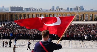 TED ailesinden Anıtkabir'e 100. yıl ziyareti