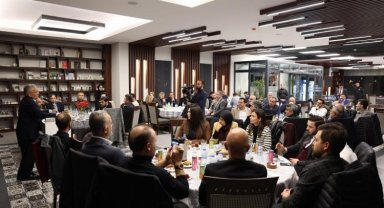 AK Parti Kayseri Büyükkılıç'ı dinledi