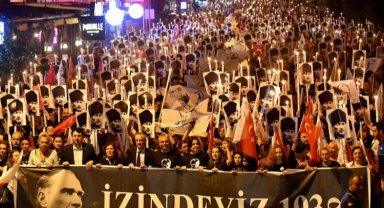 Antalya Muratpaşa'da binler Ata'ya saygı yürüyüşünde
