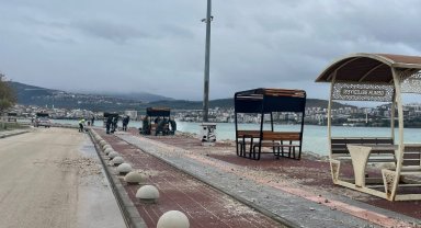 Bursa Gemlik sahil yolu ulaşıma yeniden açıldı