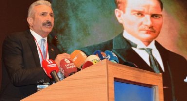 Bursa Mustafakemalpaşa'daki skandal 24 Kasım afişine bir tepki de CHP'den