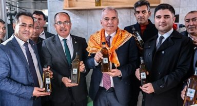 Denizlili üreticiler Büyükşehir'le kazanıyor
