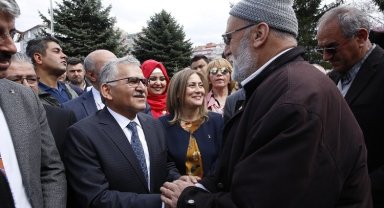 Kayseri Büyükşehir'den 4 ilçeye doğal gaz müjdesi