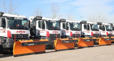 Kocaeli Büyükşehir A Takımı'ndan kanal temizliği