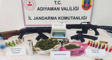 Adıyaman'da iki adrese uyuşturucu operasyonu: 2 gözaltı