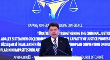 Bakan Tunç: Bir tweet ile mahkum olmak söz konusu olamaz
