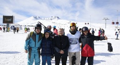 Erciyes Kayak Merkezi'nin ünü İngiltere'ye erişti