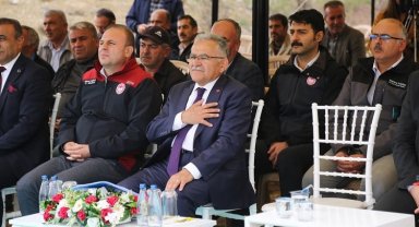 Kayseri Büyükşehir kabına sığmıyor