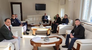 Kayseri Talas'tan metruk yapı mücadelesi