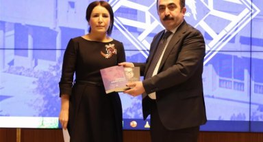 Nurten Çetin'den 'Edirne'nin kurtuluşu' konferansı
