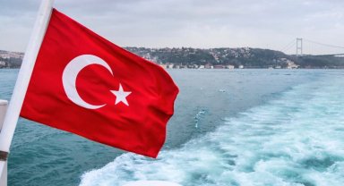 Teknelerdeki Türk Bayrağı'na ilişkin karar