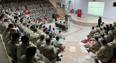 Bilecik'te kadına yönelik şiddetle mücadele eğitimi
