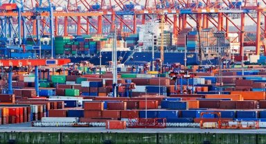 Ege İhracatçı Birlikleri'nden Nisan ayında 1 milyar 360 milyon dolarlık ihracat