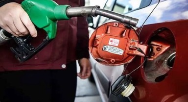 Akaryakıta Yeni Zam: Benzin ve Motorin Fiyatları Arttı